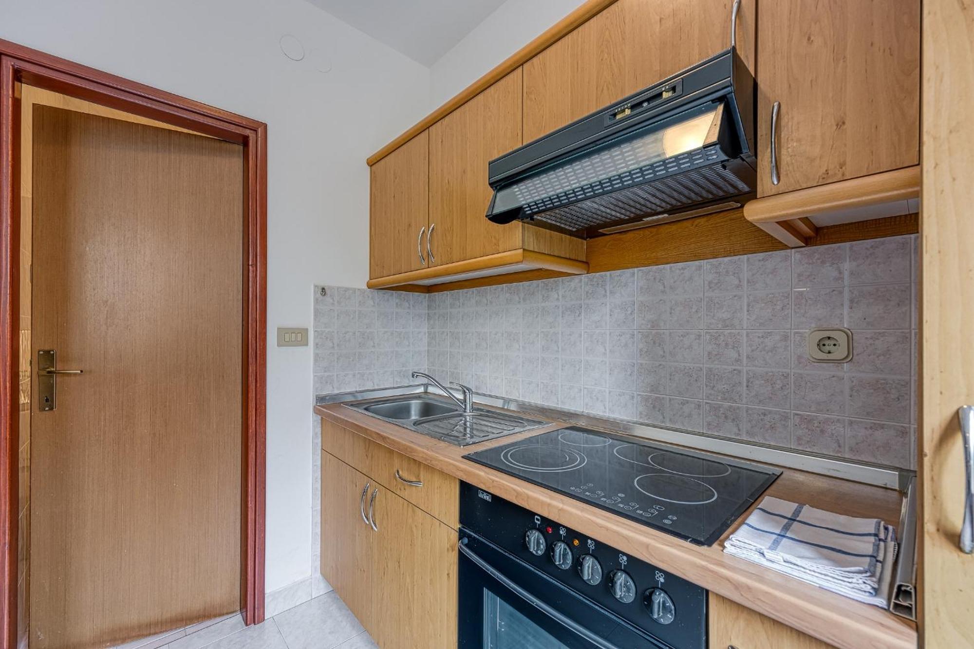 ホテル Punta B ポレッチ 部屋 写真