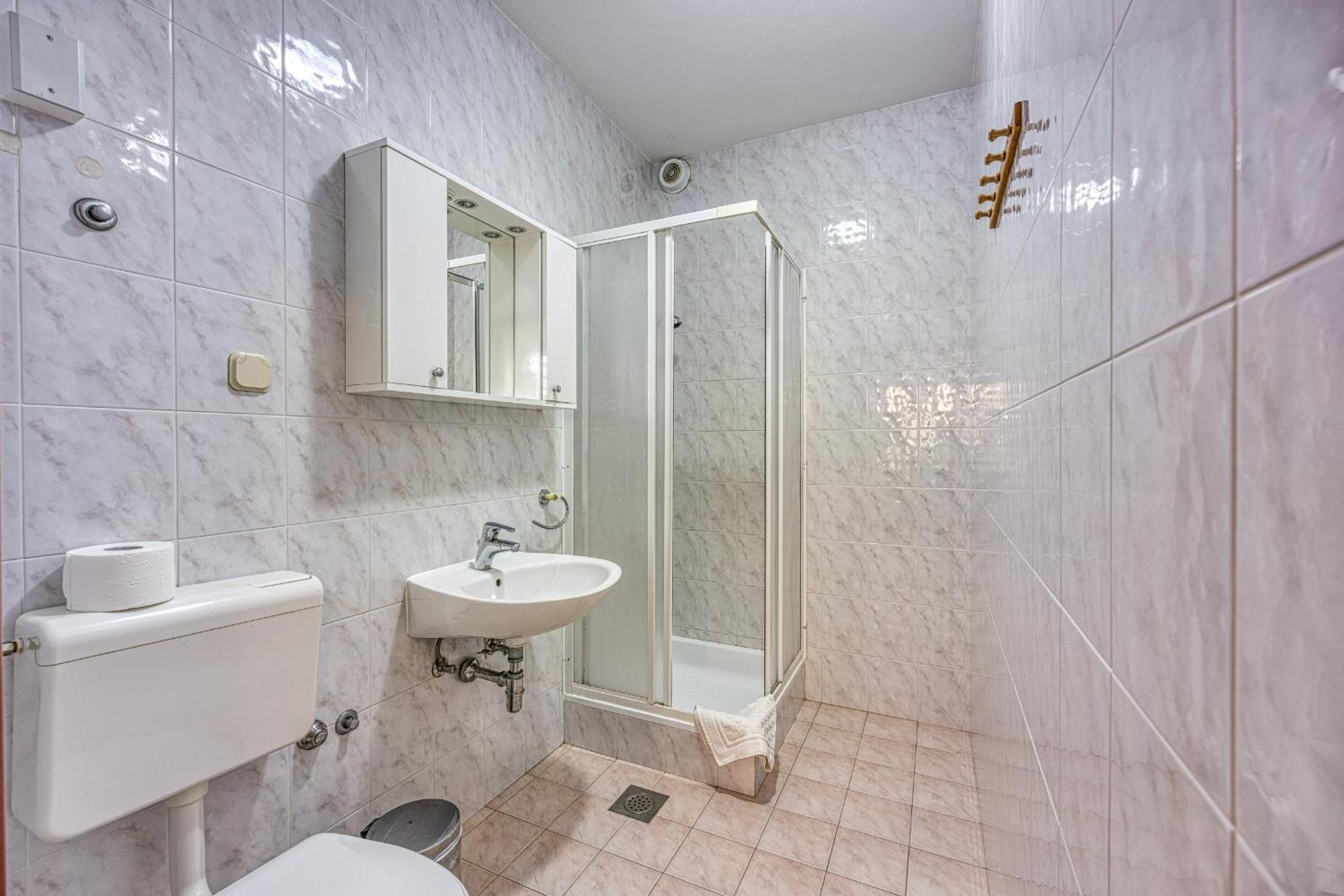 ホテル Punta B ポレッチ エクステリア 写真