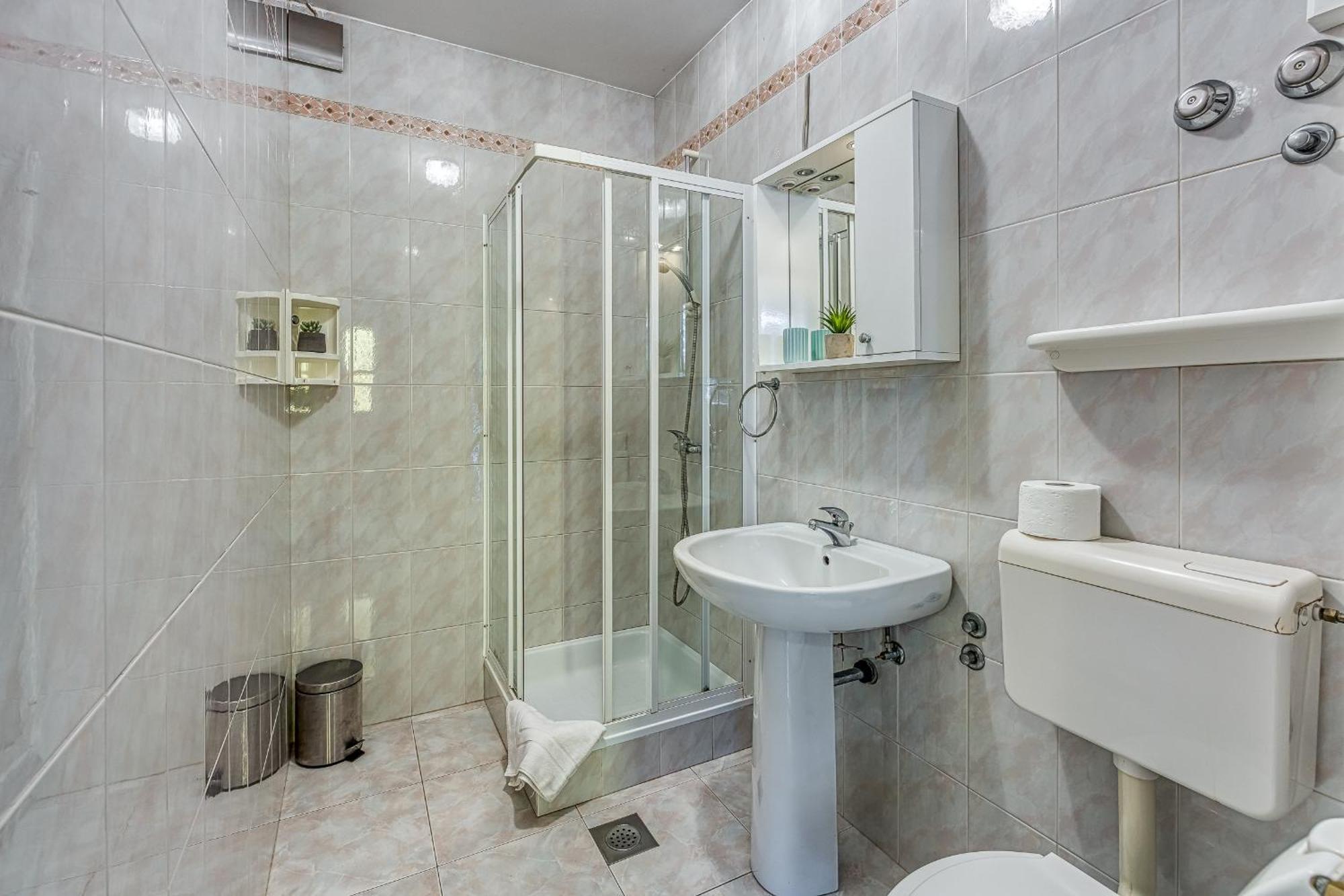 ホテル Punta B ポレッチ エクステリア 写真
