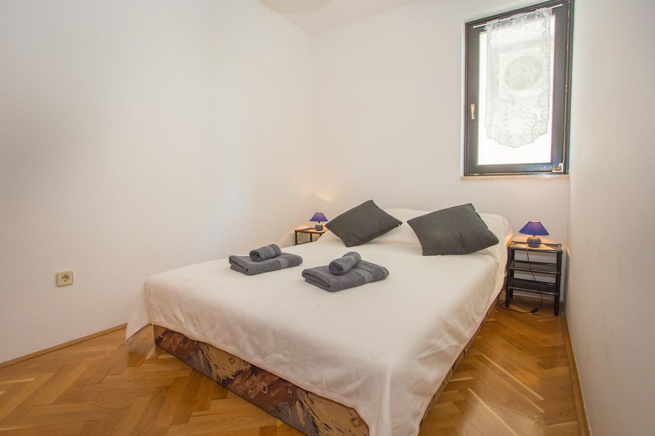 ホテル Punta B ポレッチ 部屋 写真
